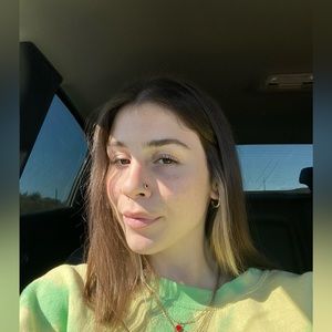 Meet your Posher, Madi